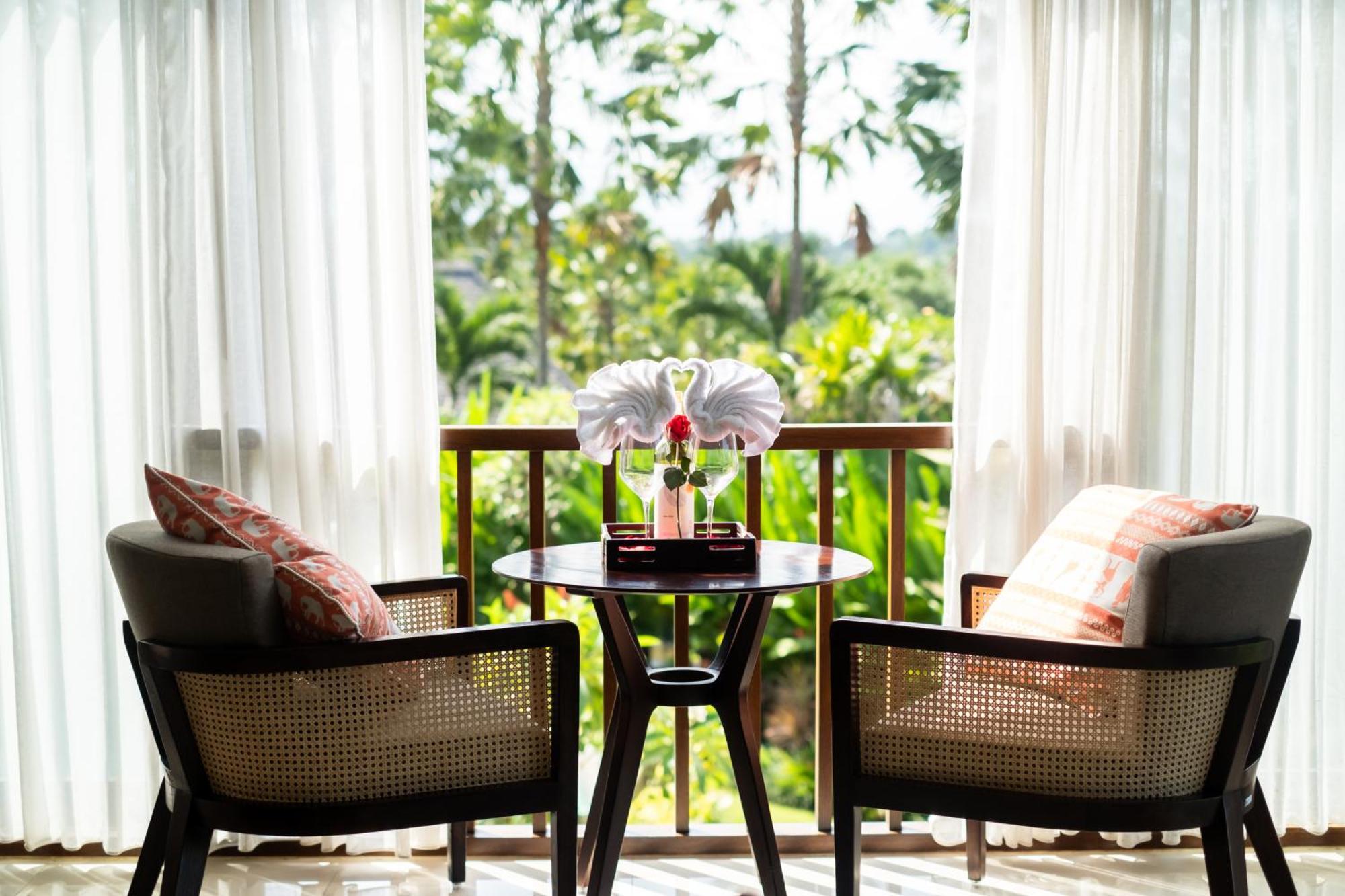 Sanctoo Suites & Villas Sukawati Exteriör bild